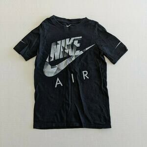 Nike Air Black Tee Size XS Short Sleeve Boys